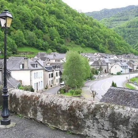 House Casteigbou 3 *