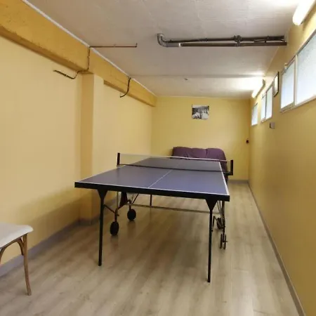 House Casteigbou 3 度假居 Sarrance